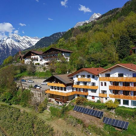 Residence Vellauerhof Лагундо Екстериор снимка