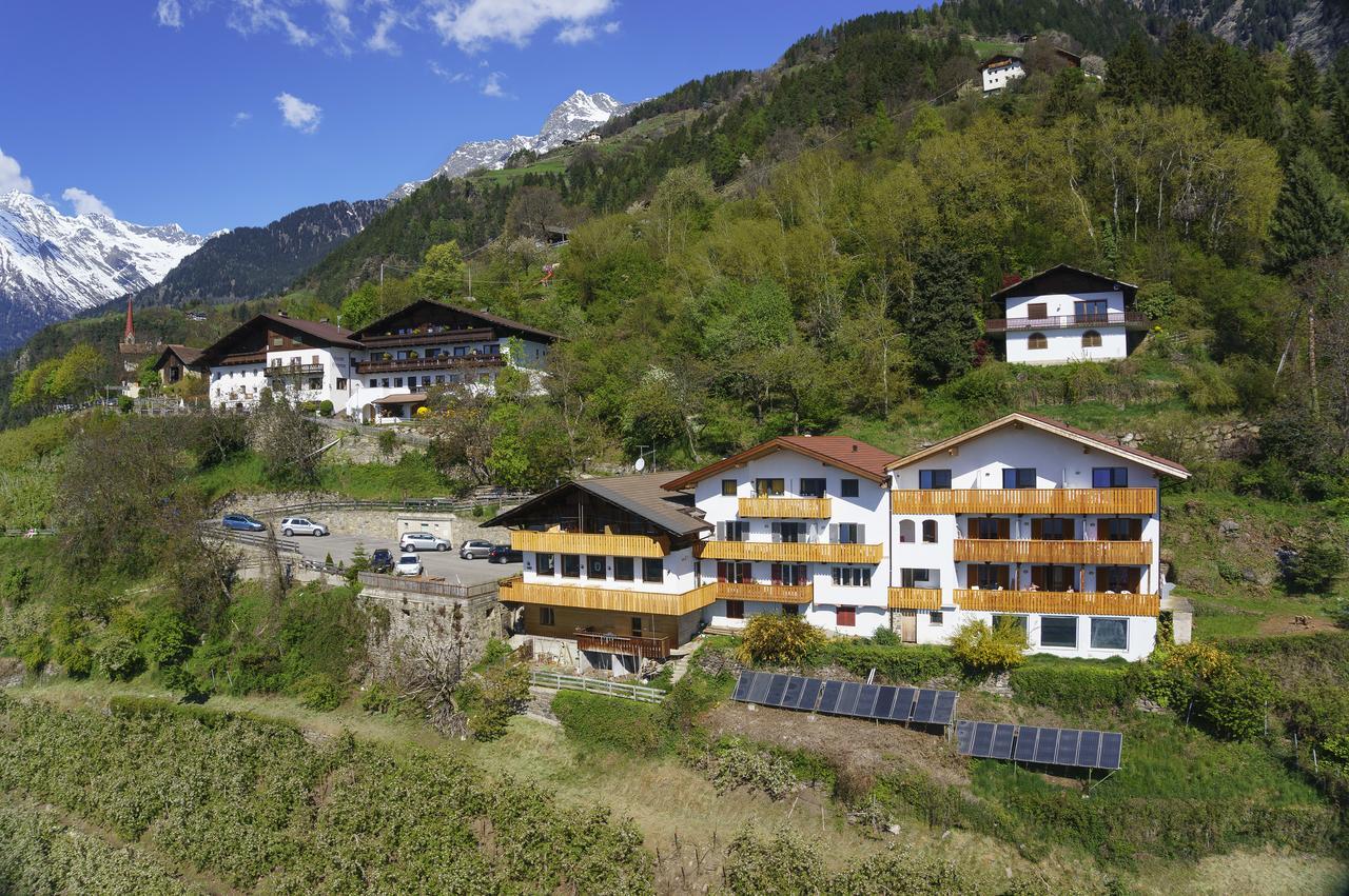 Residence Vellauerhof Лагундо Екстериор снимка